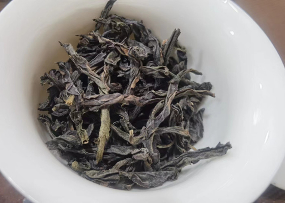 জিন জুনমেই ৮০ গ্রাম ক্যান উপহার বাক্স চা উই পর্বত ফুল ছোট বীজ লিয়ানইউন চা কারখানা পাইকারি